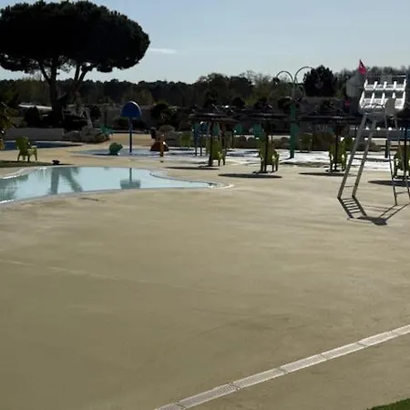 Camping Mobilhome Merveilla 2 *