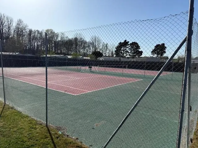 Mobilhome Merveilla 2 营地 *